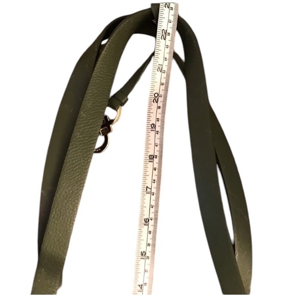 Cole Haan large green leather tote bag great quality wear on corners - Picture 9 of 10